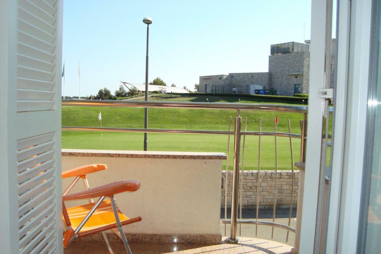 Apartment Golf Crveni Vrh Esterno foto